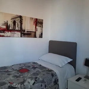 La Casa Antica Bed & Breakfast